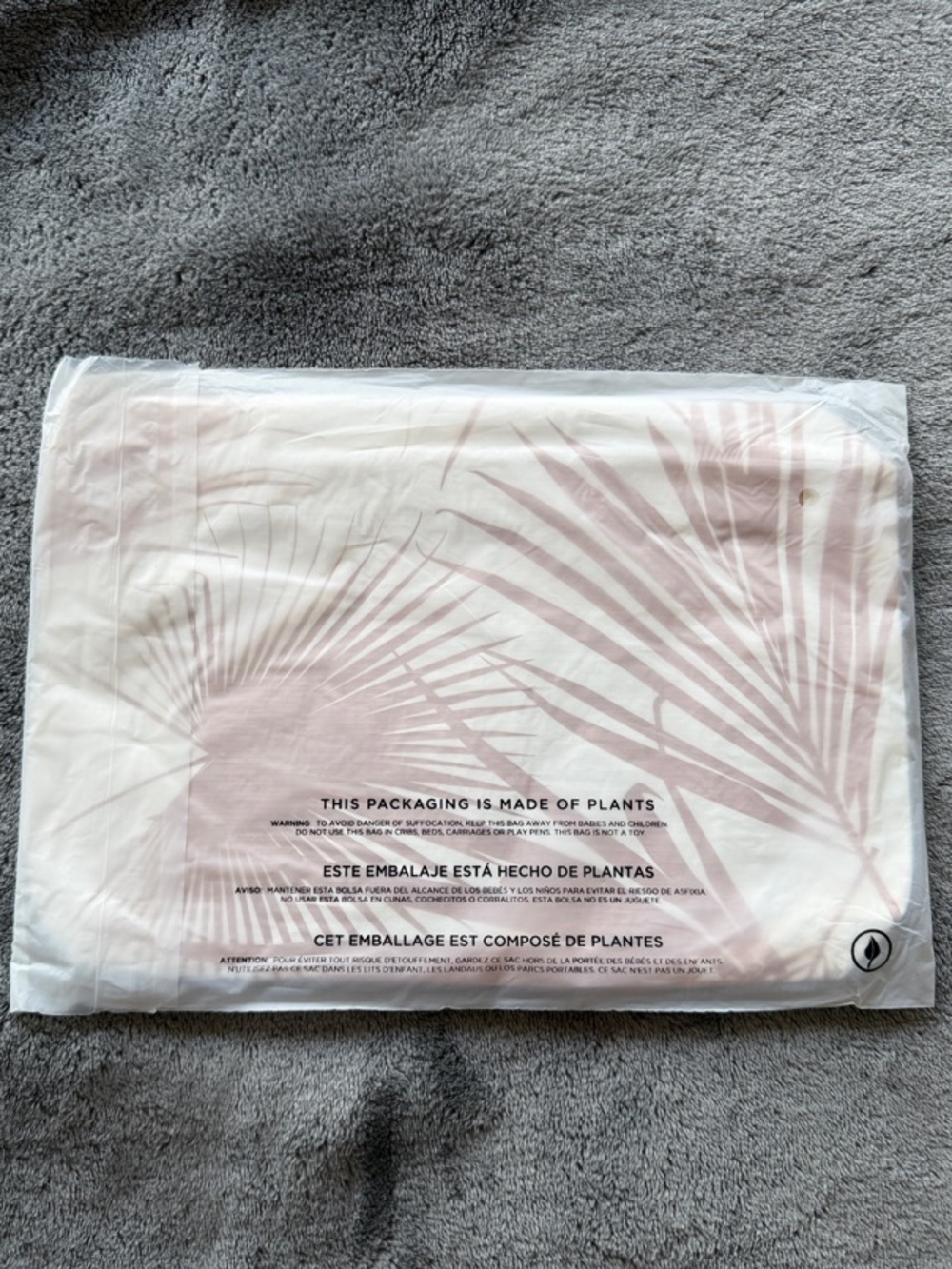 Aloha Day Palms Small Pouch in Rose Gold NWT - Picture 4 of 6